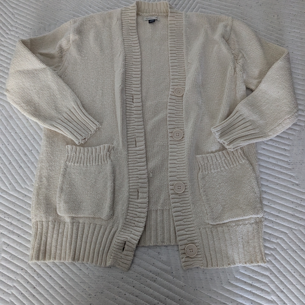 American Eagle Outfitters Cream Knit Cardigan